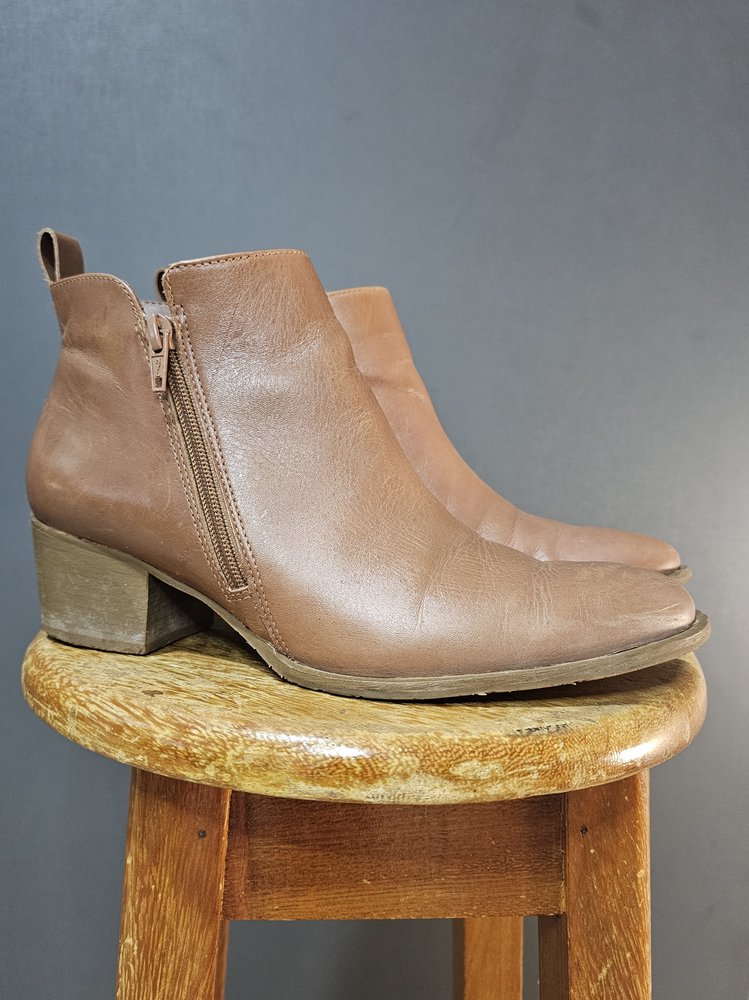 Bota Arezzo