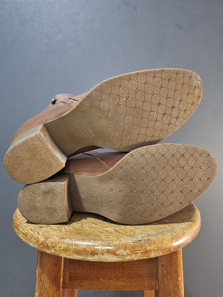 Bota Arezzo