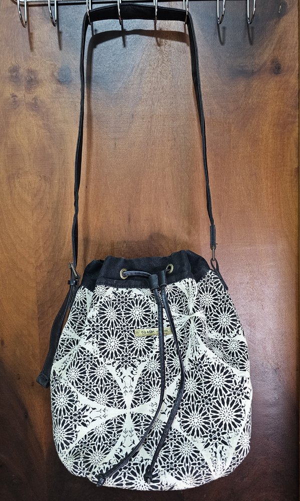 Bolsa Bucket