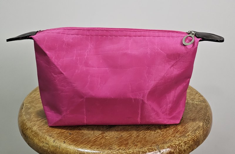 Necessaire